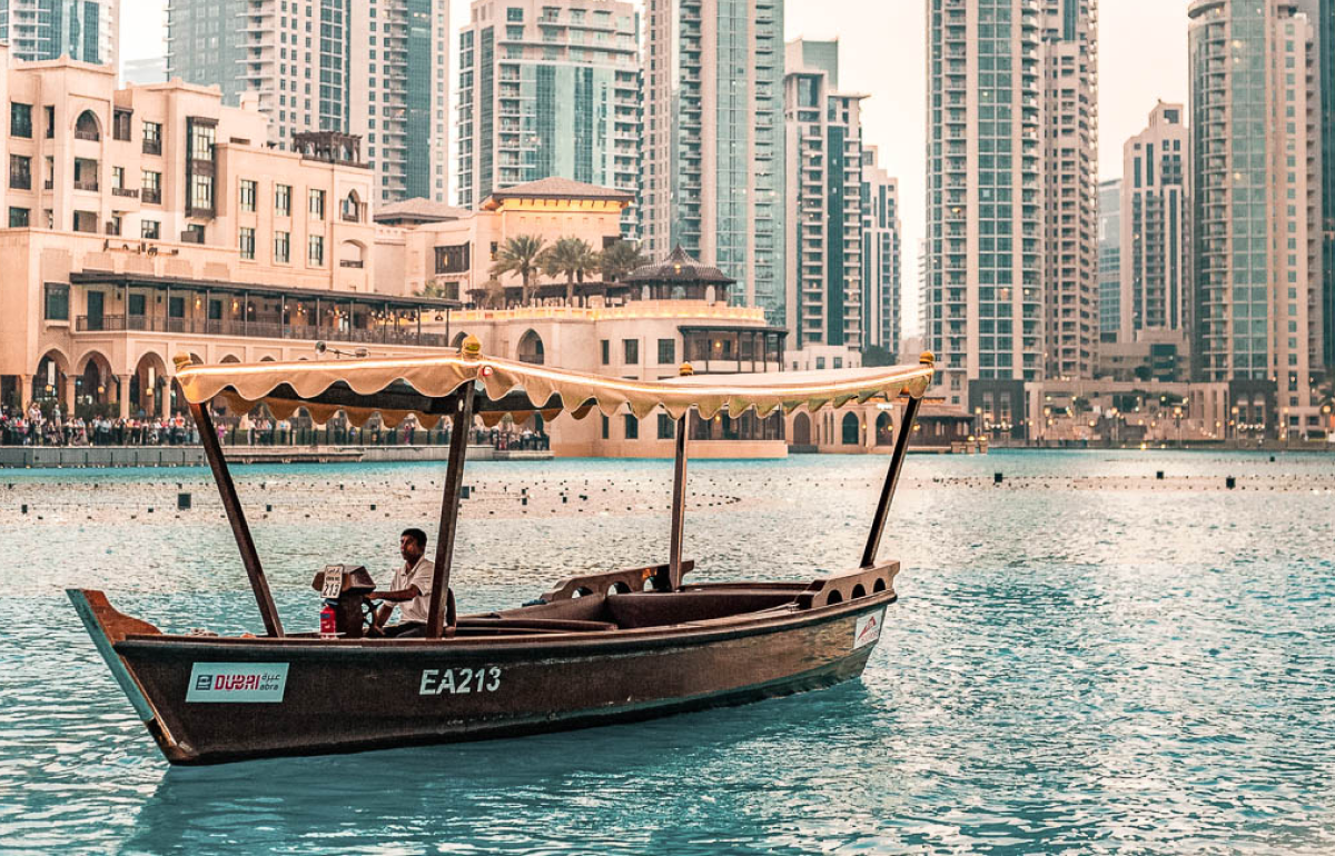 Lake Ride Dubai Fountain